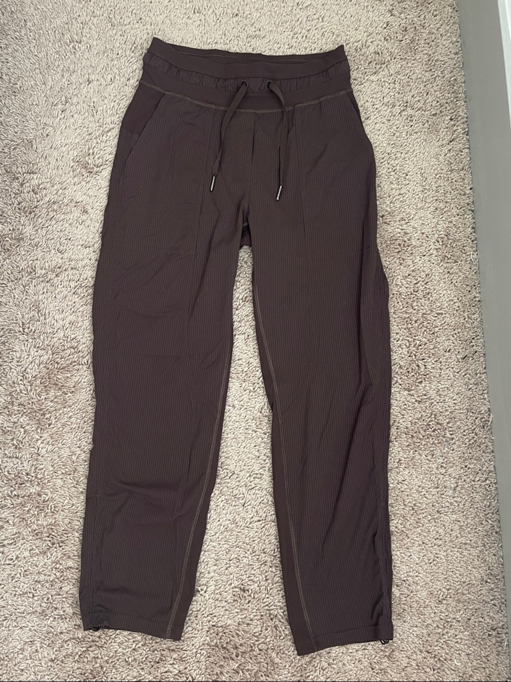 Lululemon dance studio pant